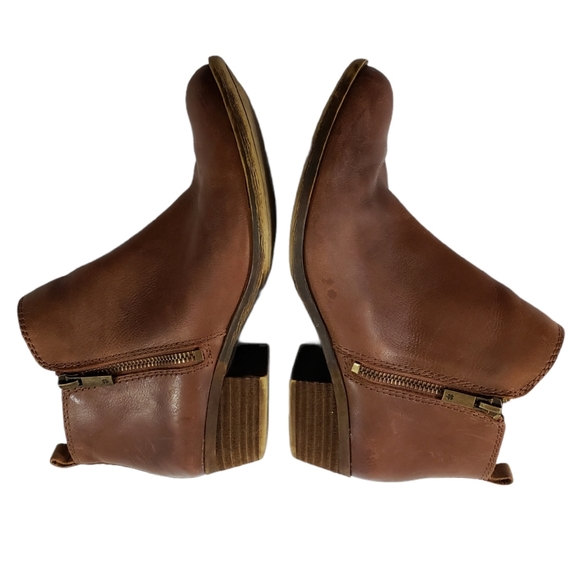 Lucky Brand Basel 6.5 M Cognac Zipper Ankle Boot - Picture 4 of 9